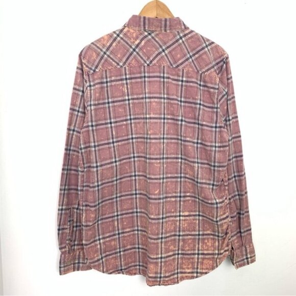 Amnesia Distressed Plaid Shirt - Picture 5 of 8